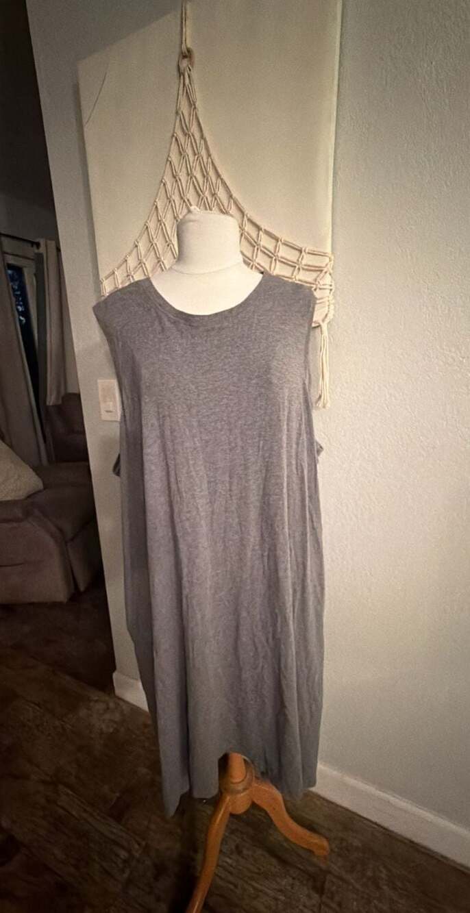 AnyBody Heather Gray Sleeveless Knit Tank Dress with Pockets